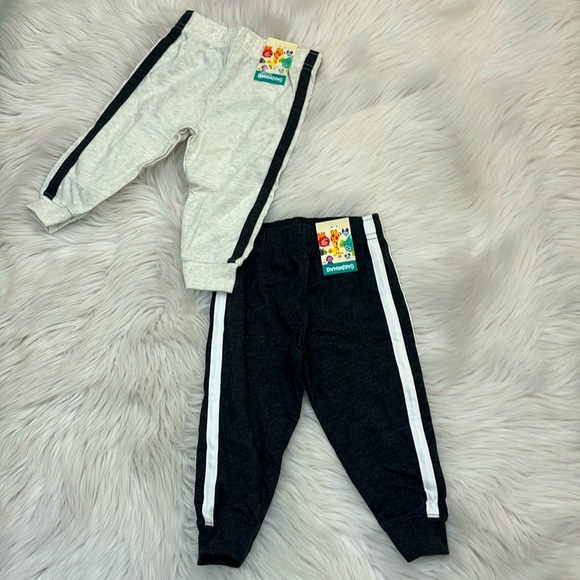 Infants Comfort Fit Jogger Pants by Garanimals - Picture 6 of 7
